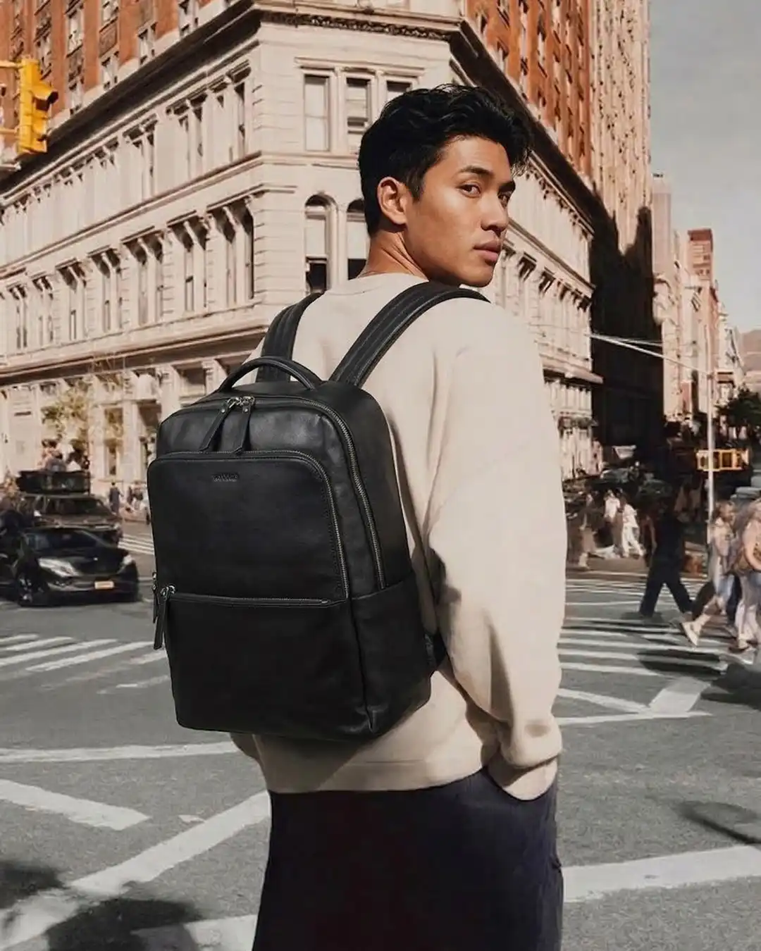 17 Men's Leather Bag Styles to Carry With Any Outfit 3 denalibags 1775476904