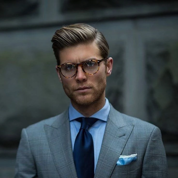 19 Classic Men's Hairstyles That Never Go Out of Style 2 hairceps 1644670262