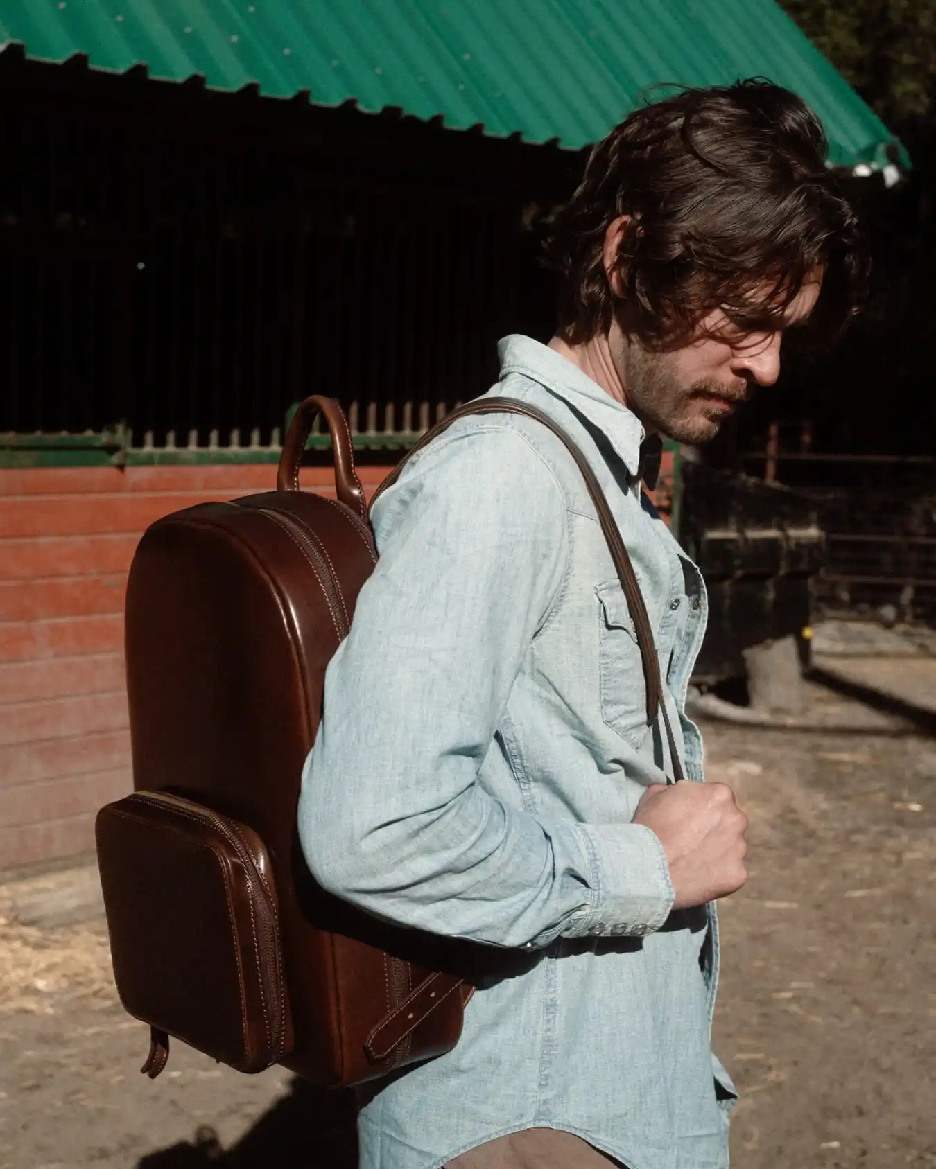 17 Men's Leather Bag Styles to Carry With Any Outfit 9 satchelandpage 1775002097