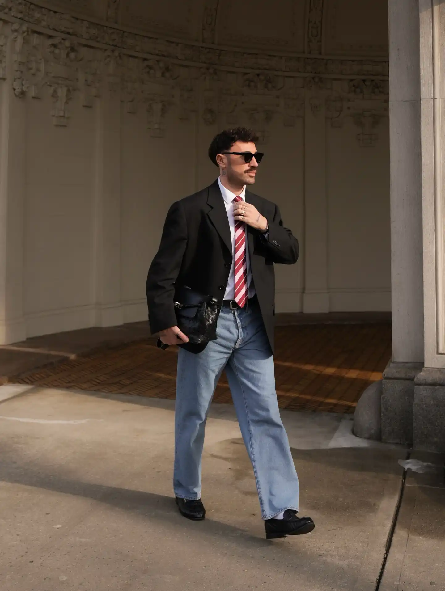 20 Jeans with Blazer Outfit: The Style Upgrade Men Need 8 alexander koch1 1771421935 1