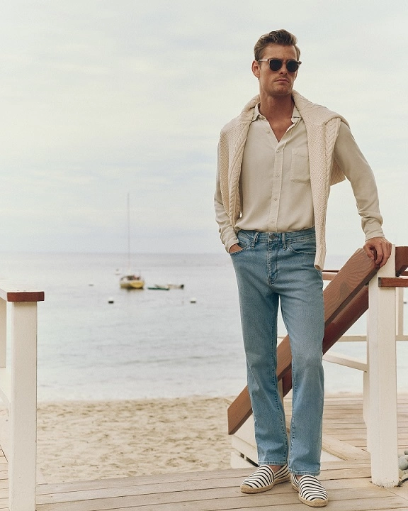 23 Light Blue Jeans Outfit Men Over 40 Actually Look Good In 10 34heritage 1747415391
