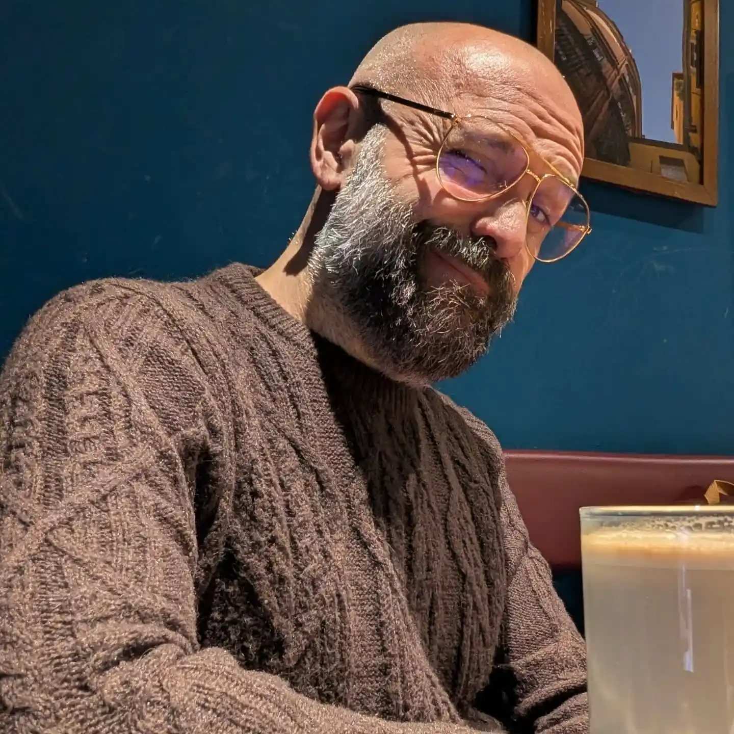 19 Beard Styles for Bald Men Over 40 That Actually Work With Your Face 8 barba dan77 1764846536