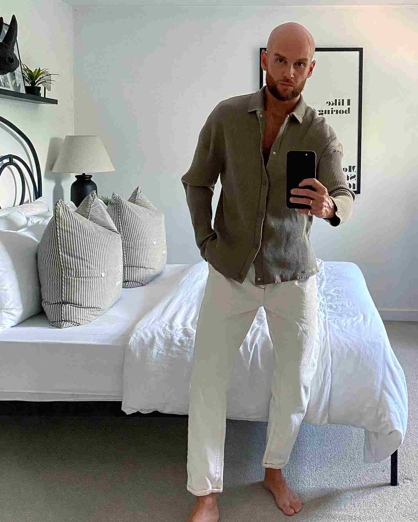Bald Men Casual Style: 18 Ideas Real Guys Are Actually Wearing 15 danielpthompson 1685426103 1