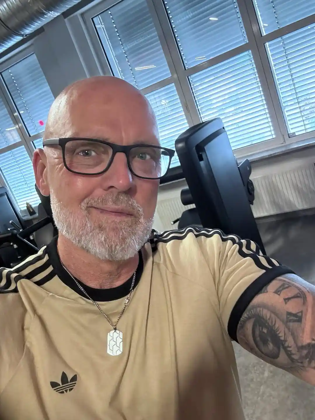 19 Beard Styles for Bald Men Over 40 That Actually Work With Your Face 16 markusrothermel1 1778434466