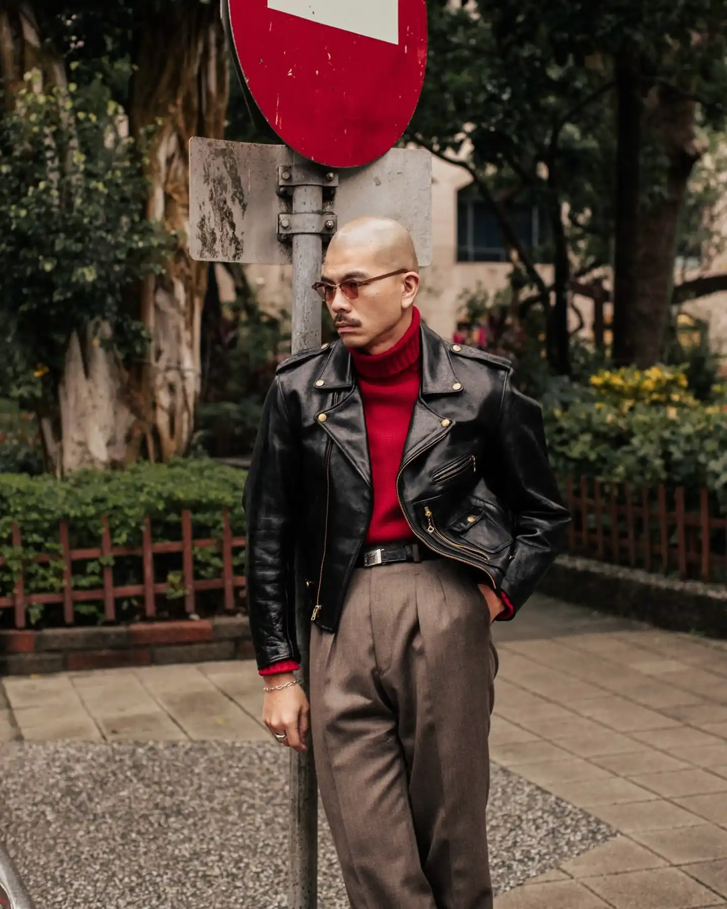 Bald Men Leather Jacket: 16 Ideas That Actually Work for Bald Men 15 sid.jen 1769084982