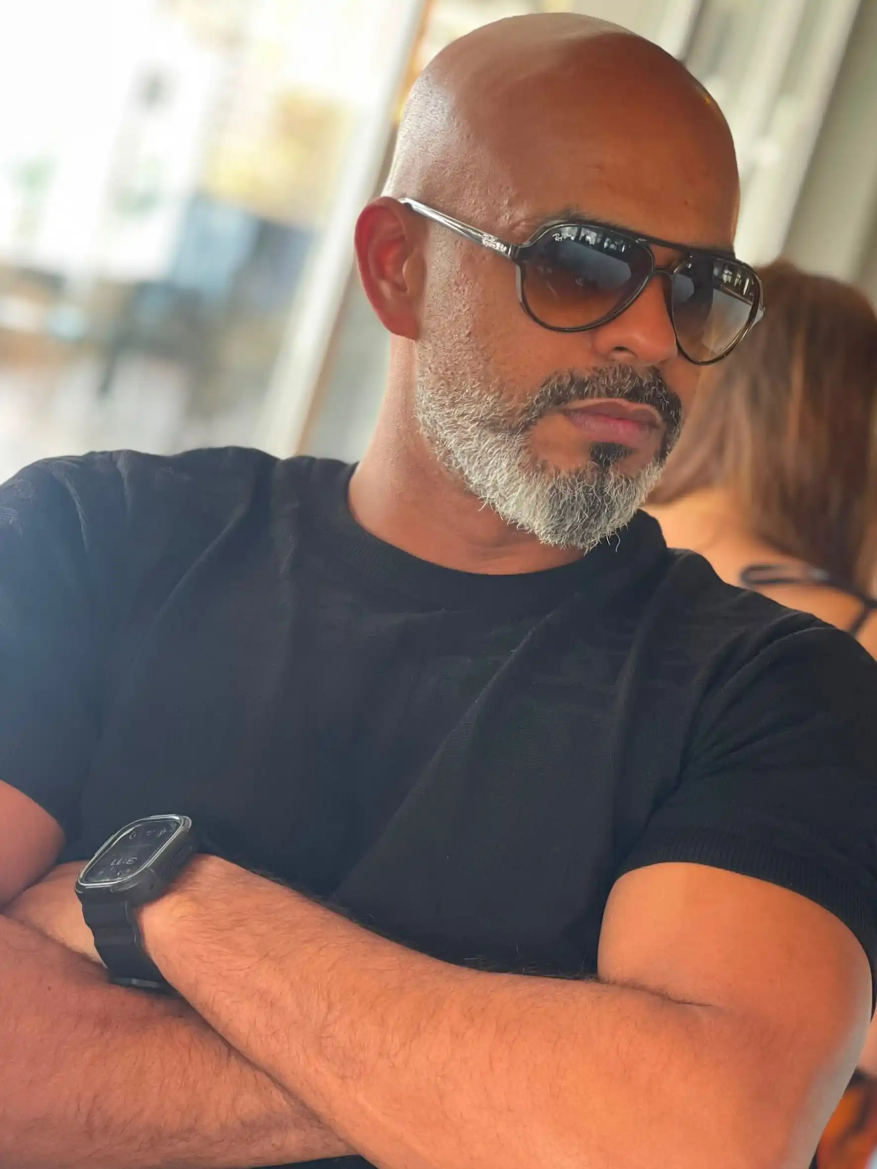 24 Bald Men Haircut Ideas That Prove Less Hair Means More Style 24 abdulrhman.aladwani 1783086968