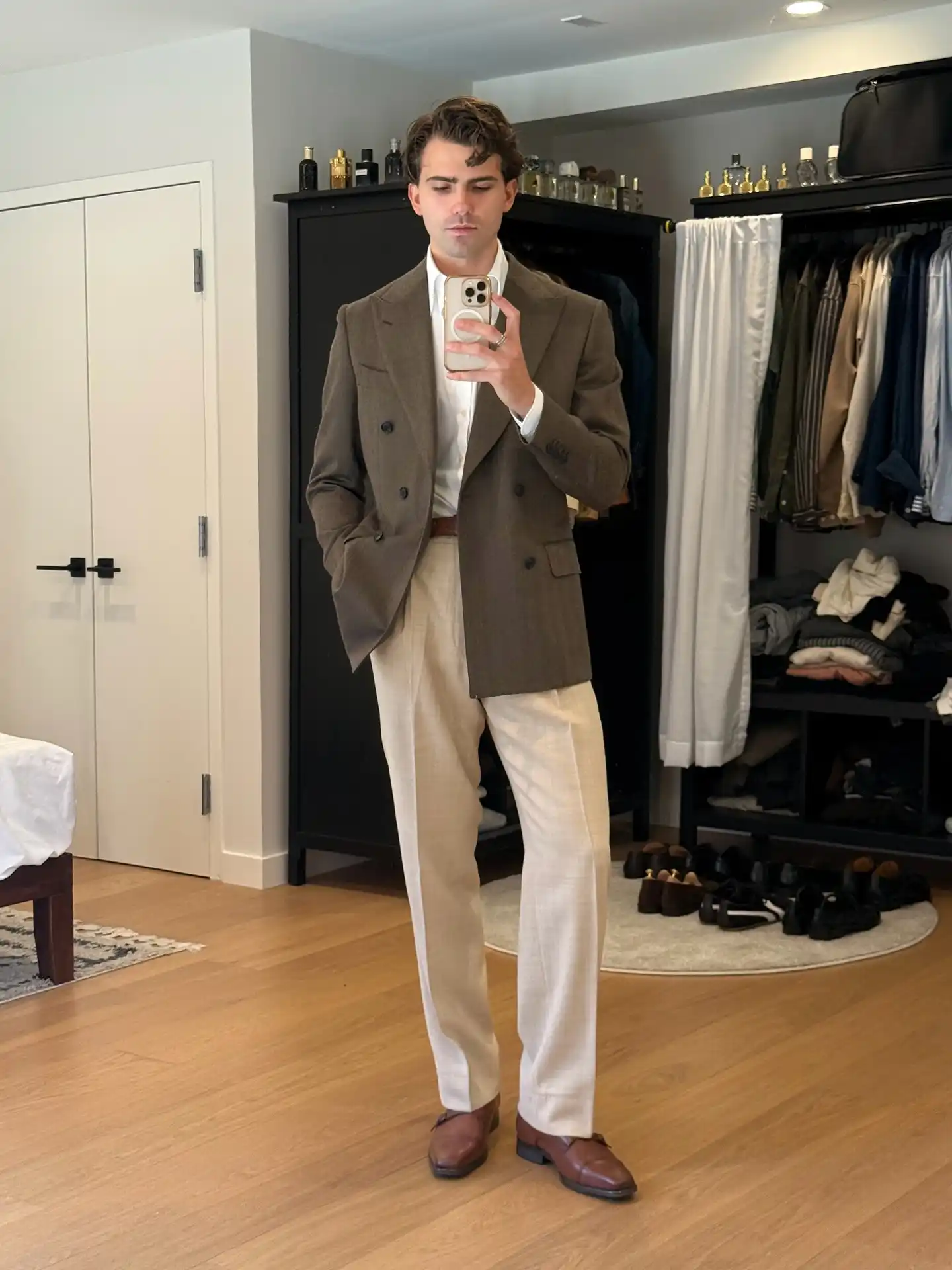 27 Thanksgiving Outfits Ideas For Men Who Want to Look Put Together, Not Overdressed 8 bielvalldo 1761746172