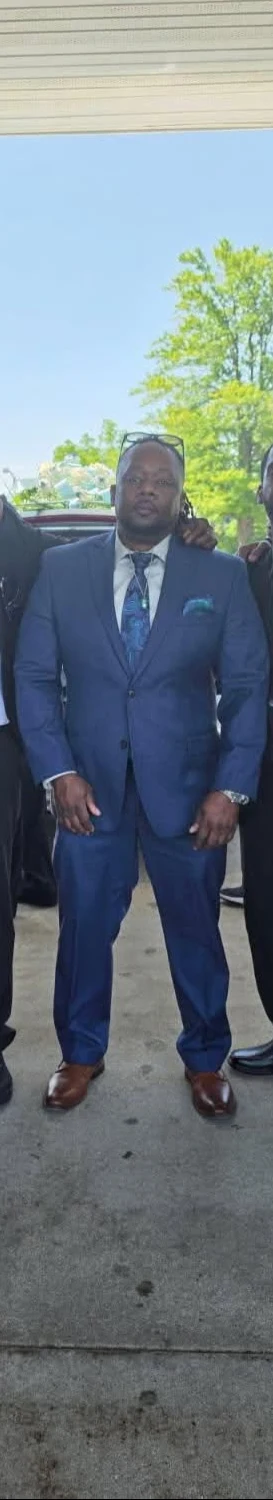 21 Funeral Outfit for Plus Size Men That Actually Fit Right 22 bobjohnson1word 1783888815