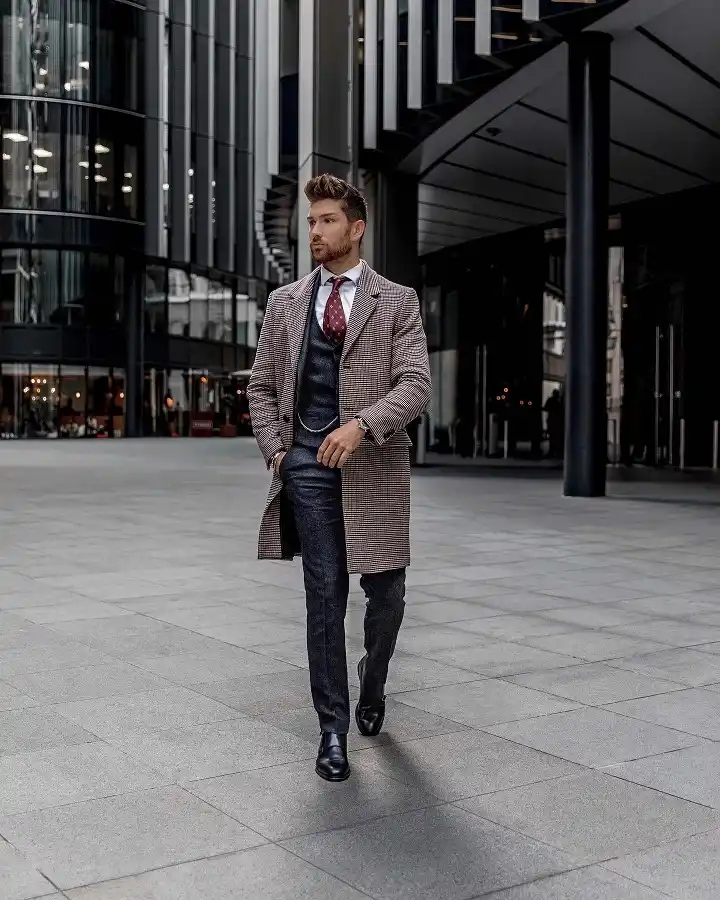 Men's Autumn Coat: 25 Looks That Actually Work in Real Weather 15 henryjwade 1569913354