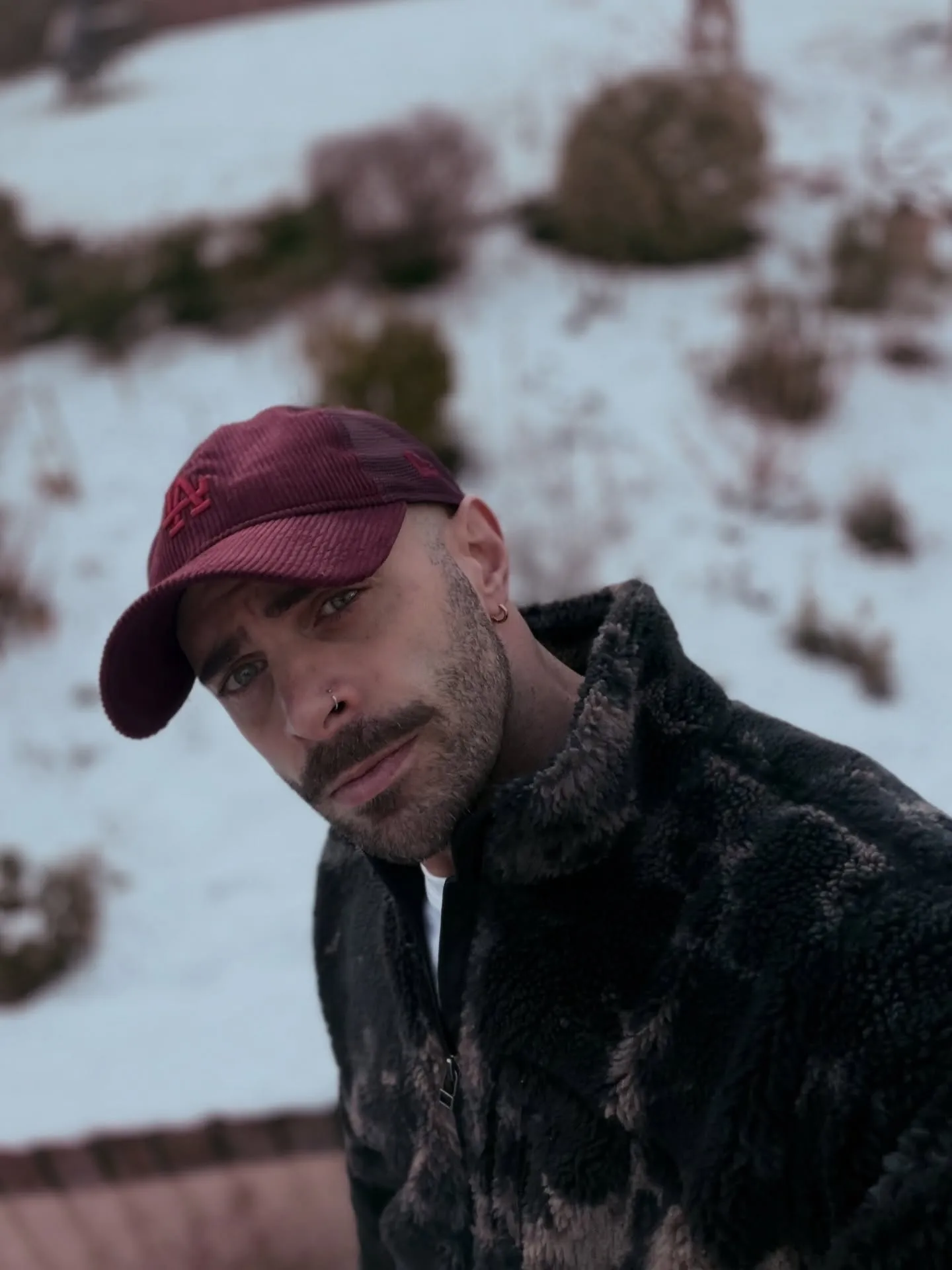 28 Men Winter Hats for Every Kind of Cold Weather Outfit 14 jasontoscana 1767521189
