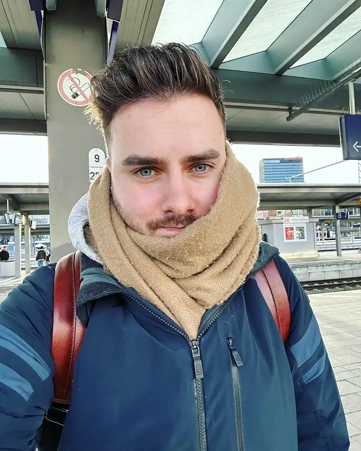 17 Men Winter Scarf Styles That Make Winter Dressing Better 7 jensw1905 1705309275