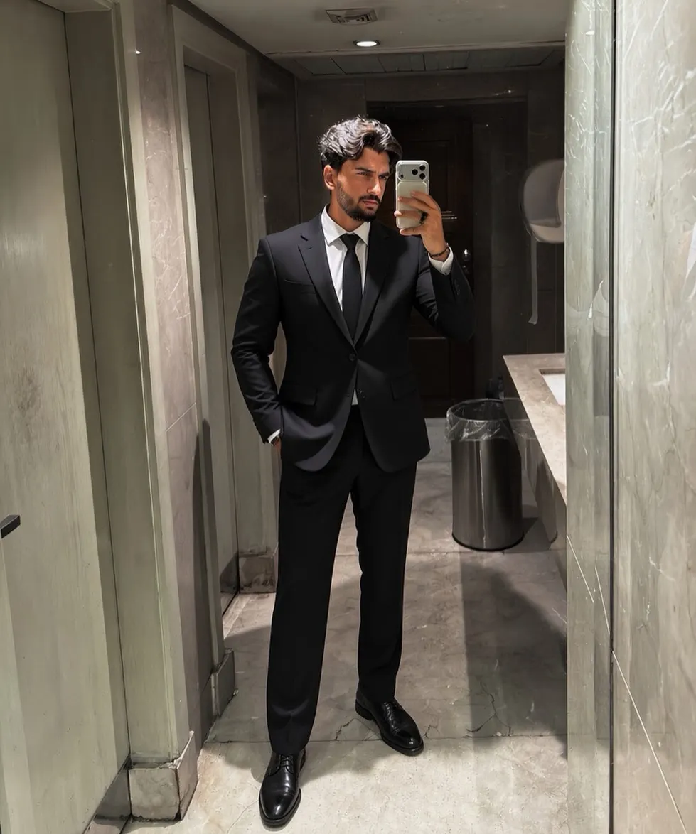 20 Funeral Outfit for Young Professionals, From Classic to Cold Weather 12 karemmazika 1786729548
