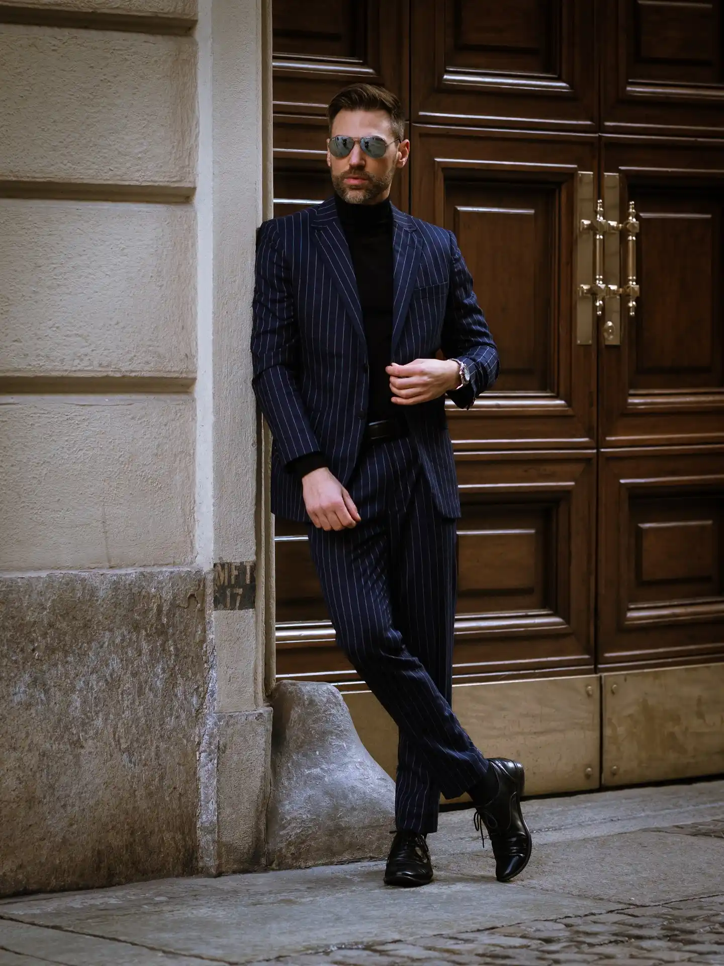 25 Men Winter Formal Outfit Ideas With Overcoats, Suits and Smart Layers 5 mauro.littera 1767027615