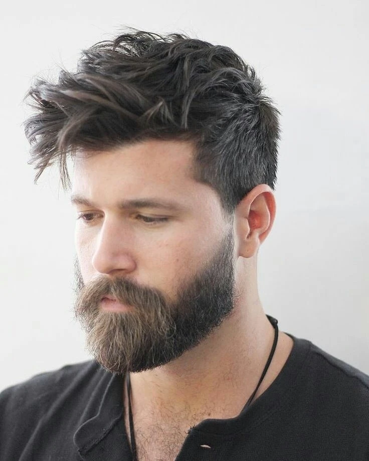 23 Men Winter Hairstyles That Actually Survive Hats, Wind, and Cold Mornings 24 mens hair styles 1574236820