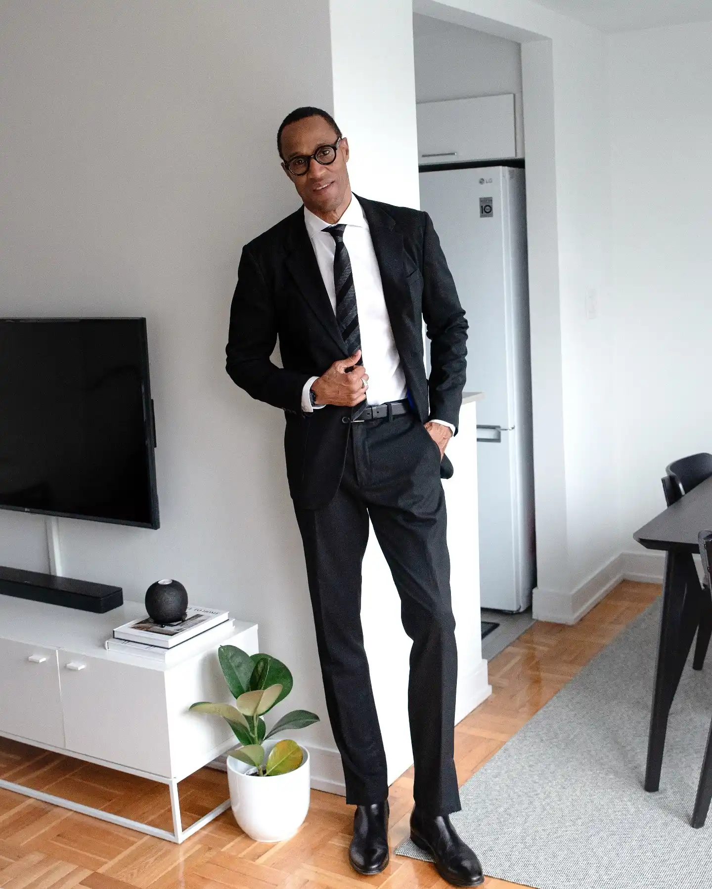 19 Funeral Outfits for Older Men That Stay Respectful and Comfortable 6 mr.rockyl 1744211736