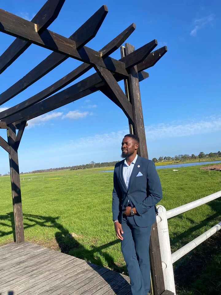 22 Funeral Outfits for Tall Men, From Overcoats to Shoes 19 samora stanford 1787329707