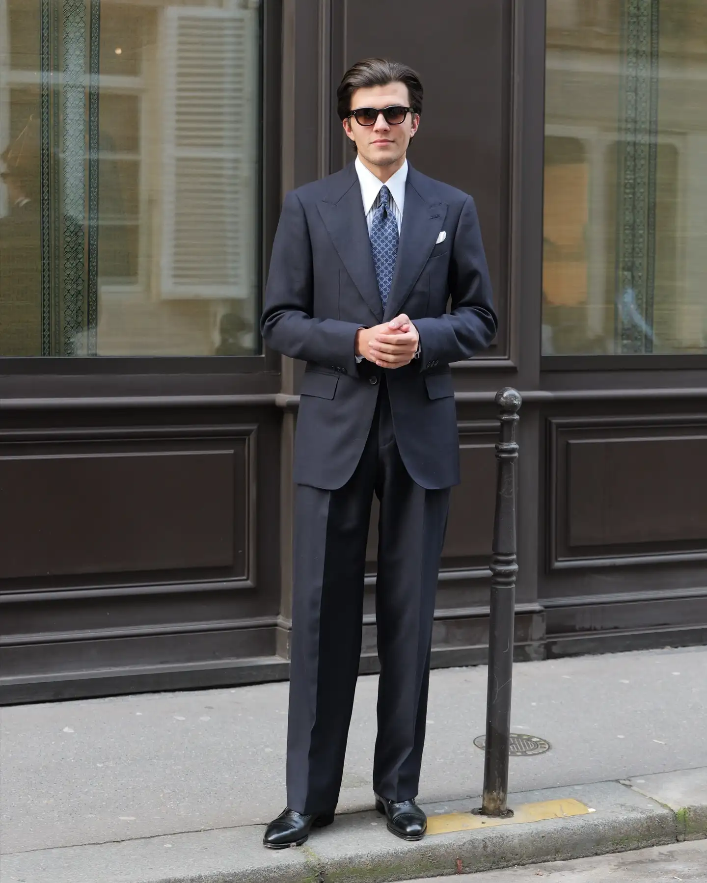 22 Funeral Outfits for Tall Men, From Overcoats to Shoes 4 sartorialmattersfrance 1736933013