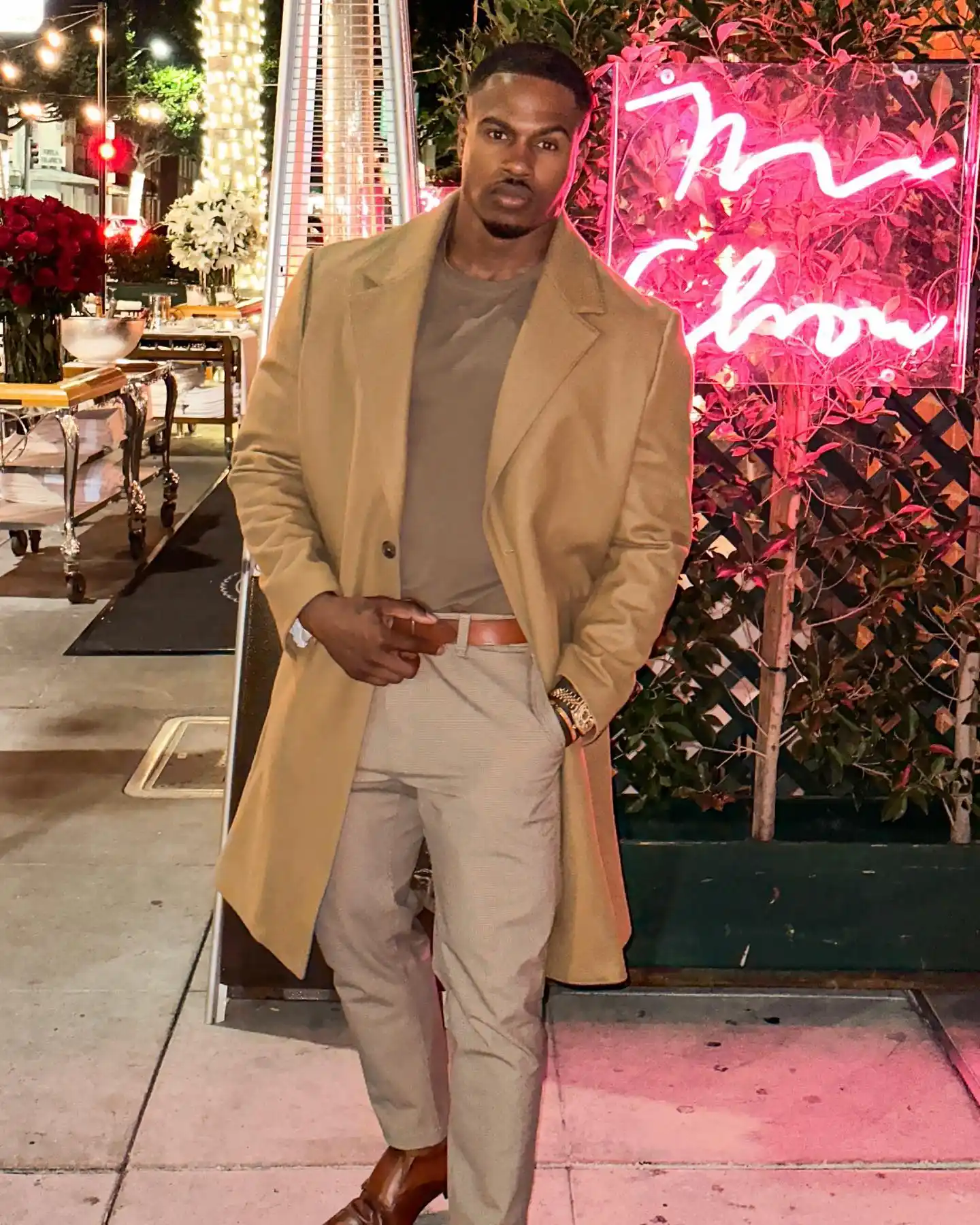 35 Mens Fall Date Night Outfits That Actually Look Like You Tried (In a Good Way) 35 simeonpanda 1670662635