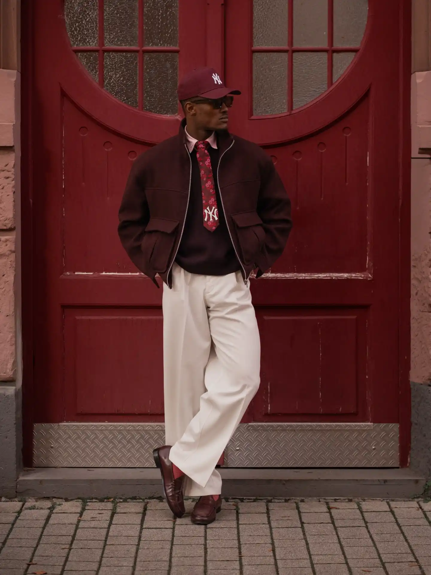 27 Thanksgiving Outfits Ideas For Men Who Want to Look Put Together, Not Overdressed 16 sir bucks 1764273450