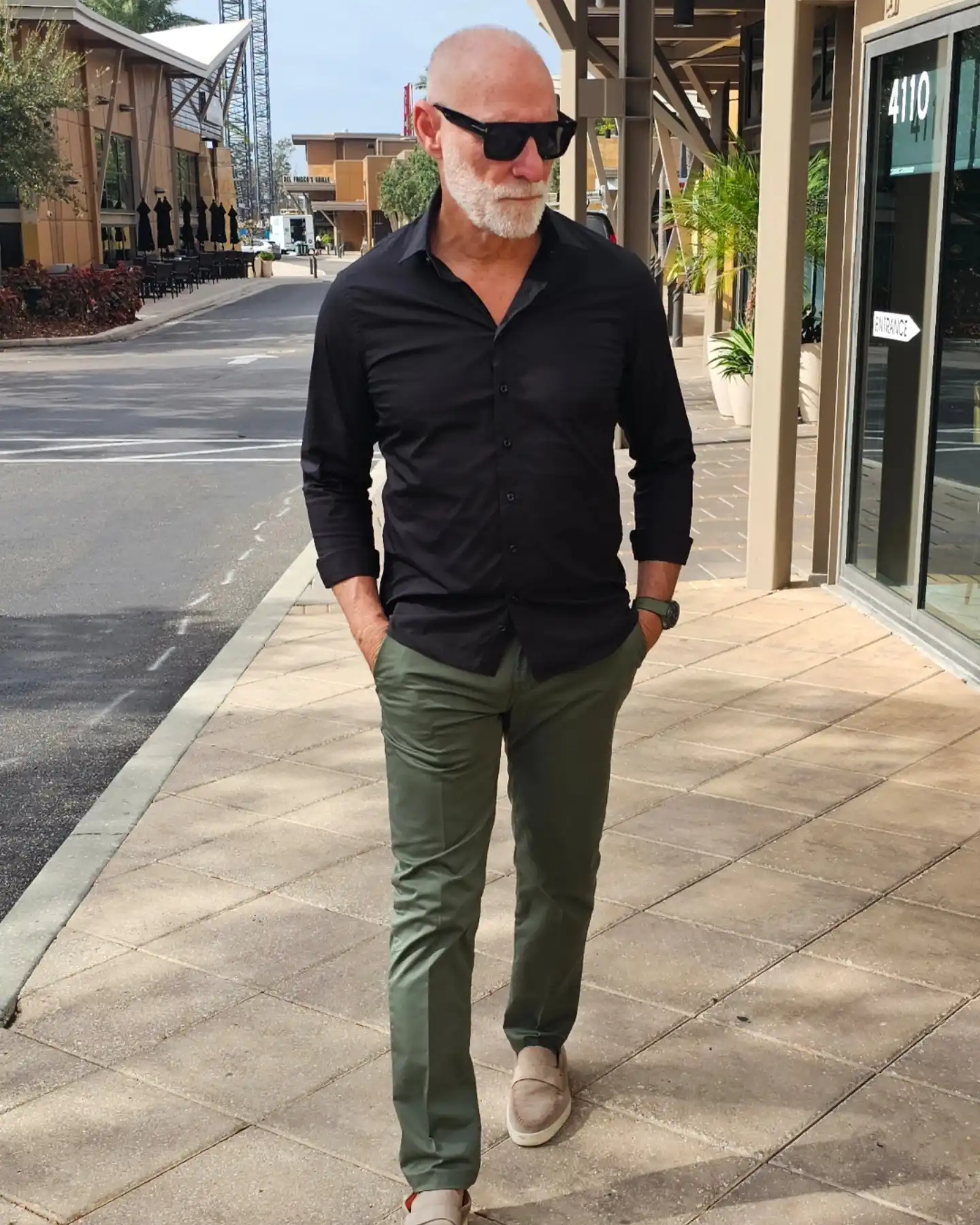 24 Funeral Outfit Without a Suit Looks That Are Dark, Simple, and Sharp 11 themanmakesthesuit 1734402252