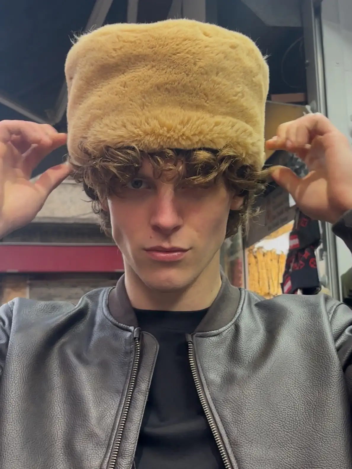 28 Men Winter Hats for Every Kind of Cold Weather Outfit 25 vincencius06 1774133683