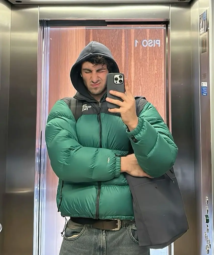 22 Men's Winter Puffer Jacket Outfits That Don't Look Like Everyone Else's 11 wevintage 1726254839