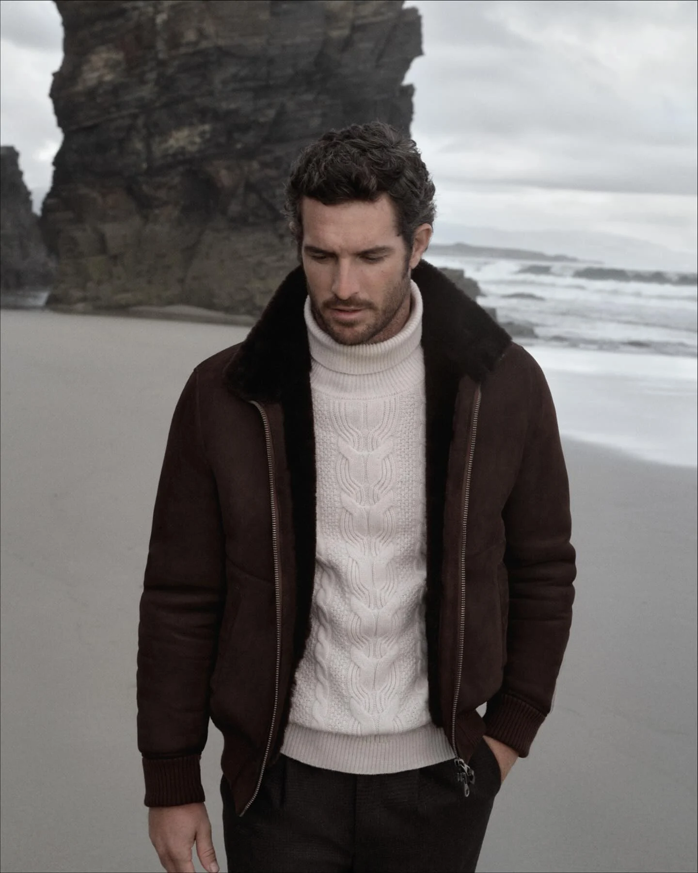 19 Men Winter Leather Jacket Ideas to Wear When the Temperature Drops 15 hackettlondon 1698059318