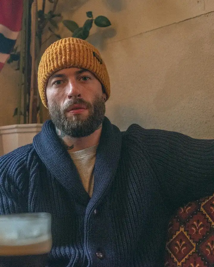 Men Winter Beanie: 16 Ideas to Keep Your Head Warm and Your Outfit Sharp 15 indigoandgoods 1734176047