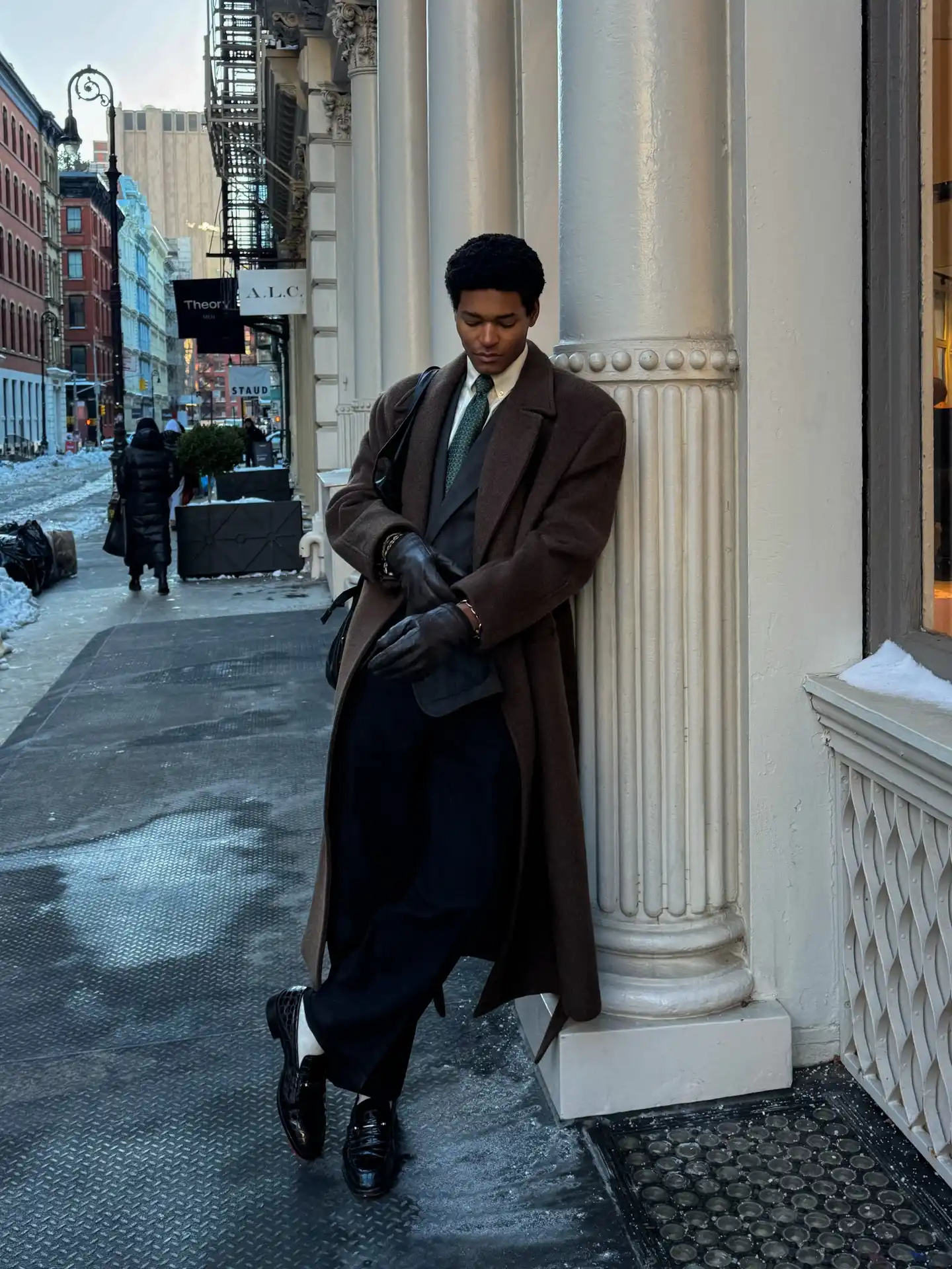 Winter Outfits for Black Men: 27 Cold Weather Looks From Overcoats to Puffers 11 kendallgriffin 1772460591