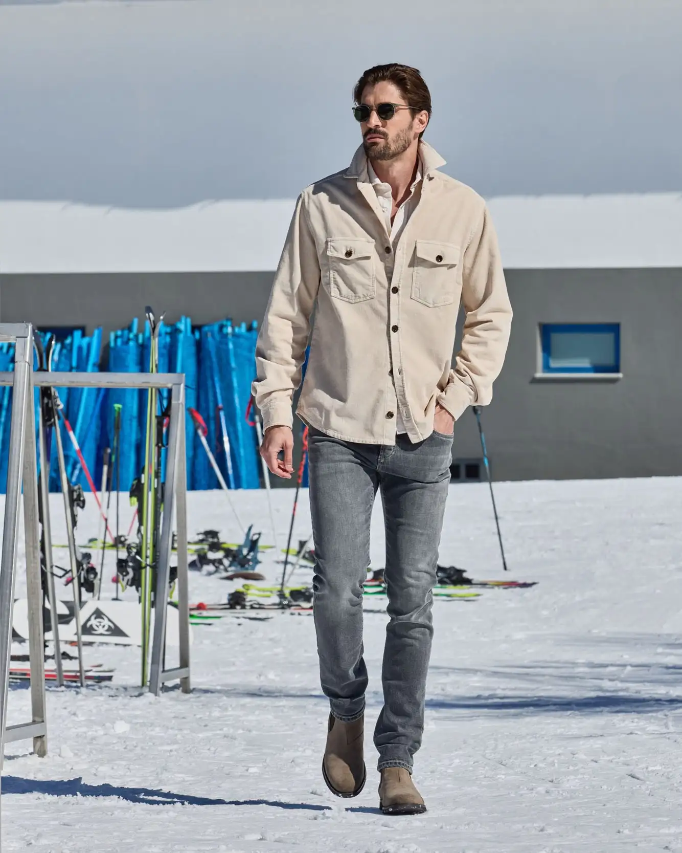 17 Men Winter Pants Outfits With Cords, Wool, Denim and Cargos 11 richardjbrownmilano 1790683215